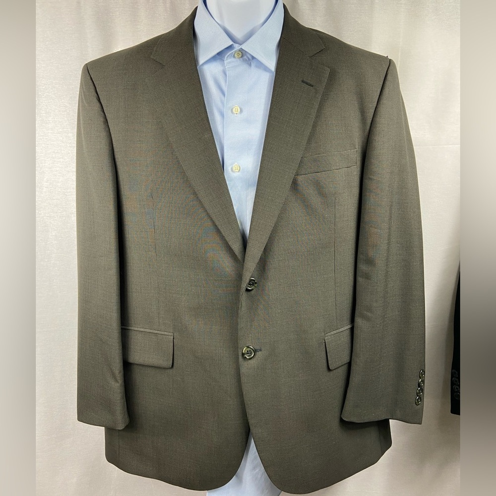 Jos A Banks Olive Men’s Wool Suit Size 42 Short